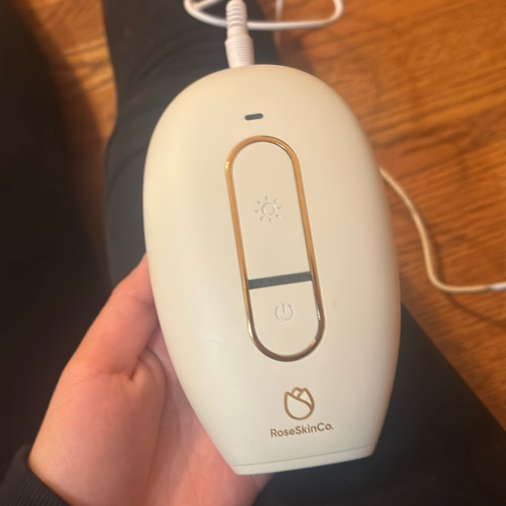 Roseskin LED hair removal product